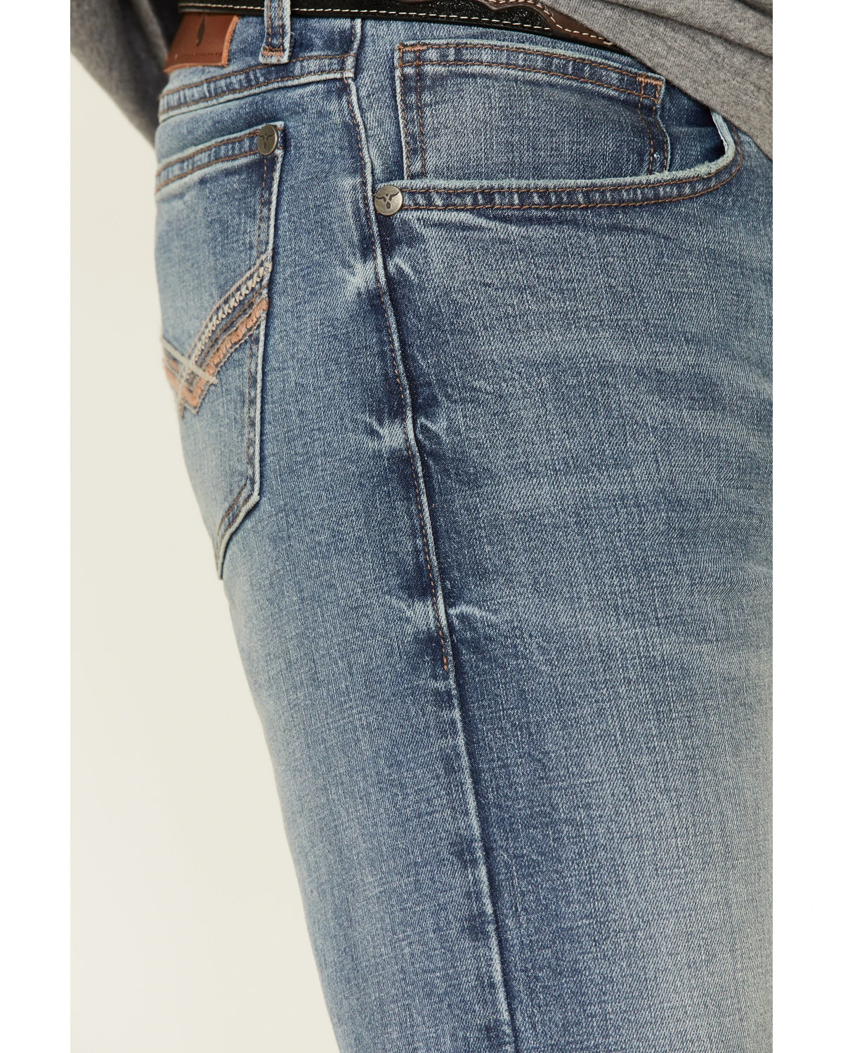 Wrangler 20X Men's Misty Vintage Light Wash Stretch Slim Bootcut Jeans 7 Wrangler 20X Men's Misty Vintage Light Wash Stretch Slim Bootcut Jeans - Image 5