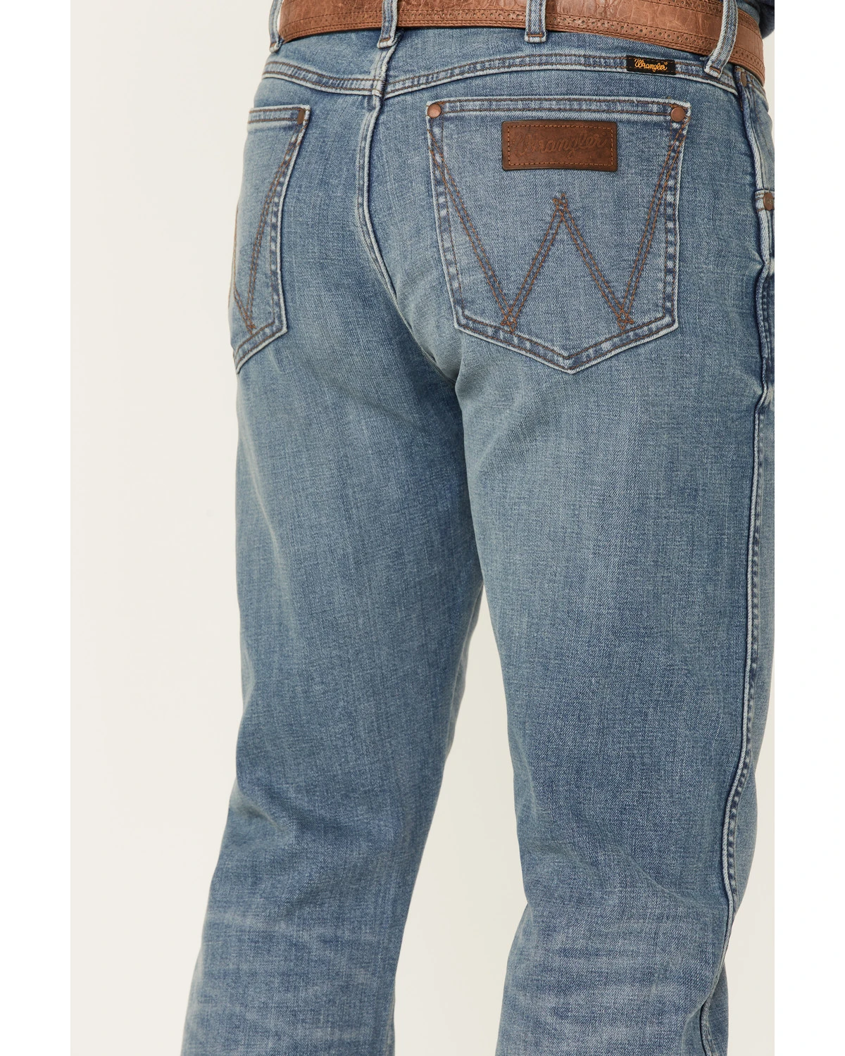Wrangler Retro Premium Men's Eagleton Light Wash Stretch Slim Bootcut Jeans 6 Wrangler Retro Premium Men's Eagleton Light Wash Stretch Slim Bootcut Jeans - Image 4