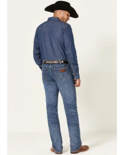 Wrangler Retro Green Men's Brierley Light Medium Wash Stretch Slim Straight Jeans -Optimal Clothing Store 2000359722 413 P3