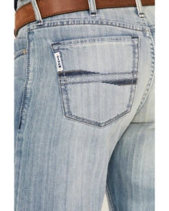 Cinch Men's Light Stonewash White Label Peformance Stretch Relaxed Straight Jeans -Optimal Clothing Store 2000362805 402 P4
