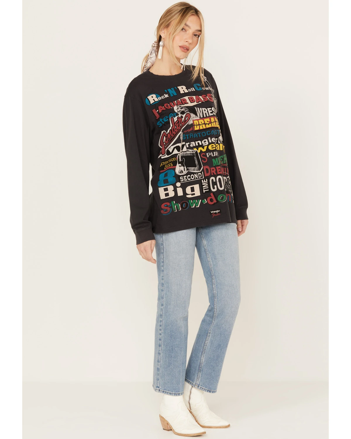 Wrangler X Fender Women's Collage Graphic Sweatshirt 3 Wrangler X Fender Women's Collage Graphic Sweatshirt